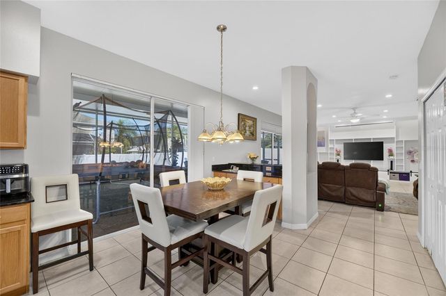 13007 OAKMONT WOOD COURT, Riverview, FL 33579