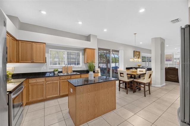 13007 OAKMONT WOOD COURT, Riverview, FL 33579