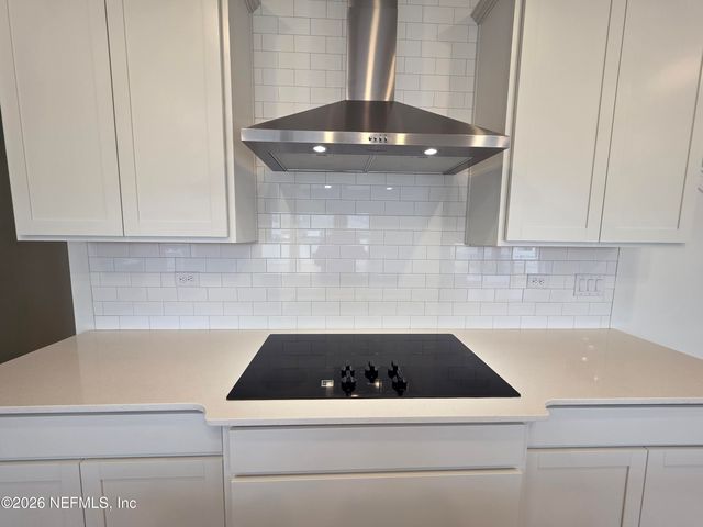 3709 AMERICANA Drive, Green Cove Springs, FL 32043