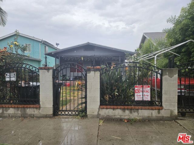 155 W 75th Street, Los Angeles, CA 90003