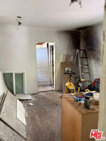155 W 75th Street, Los Angeles, CA 90003