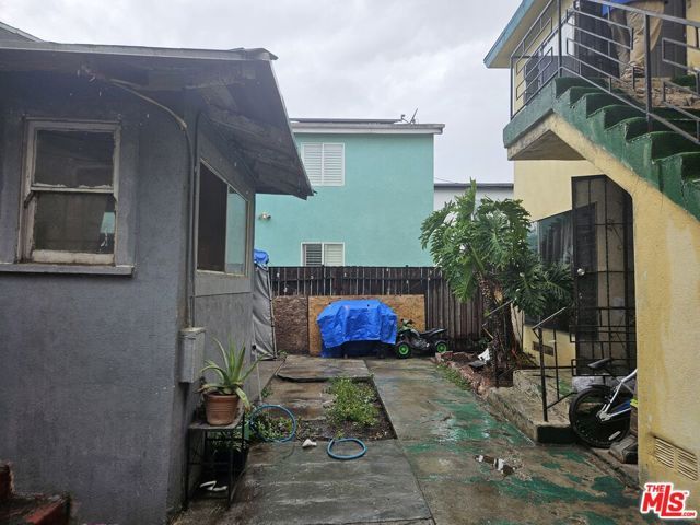155 W 75th Street, Los Angeles, CA 90003