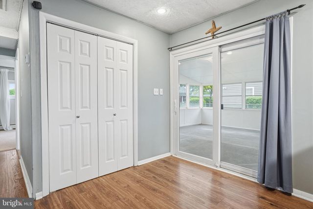 47 THORNYAPPLE LN, Levittown, PA 19054