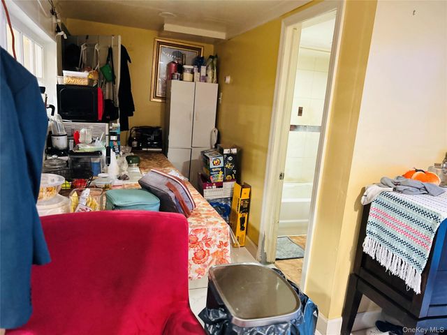 86-07 Little Neck Parkway, Floral Park, NY 11001