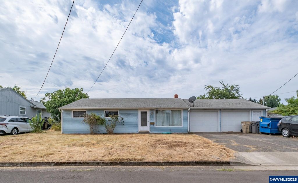 760 E Elmore St, Lebanon, OR 97355