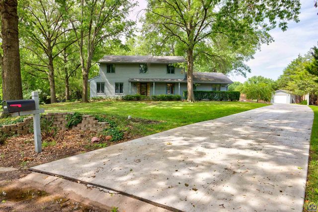 3631 NW 44th Ter, Topeka, KS 66618