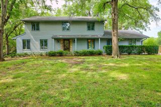 3631 NW 44th Ter, Topeka, KS 66618