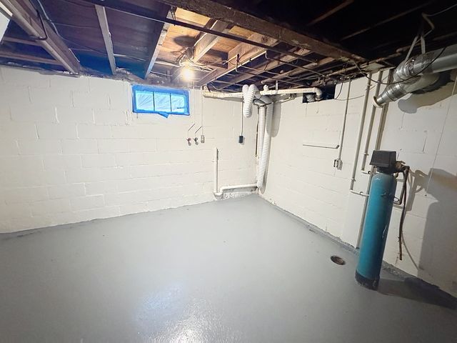 1843 24th Avenue, Moline, IL 61265
