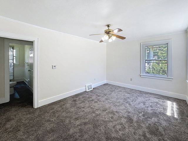 1843 24th Avenue, Moline, IL 61265