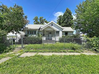 1843 24th Avenue, Moline, IL 61265