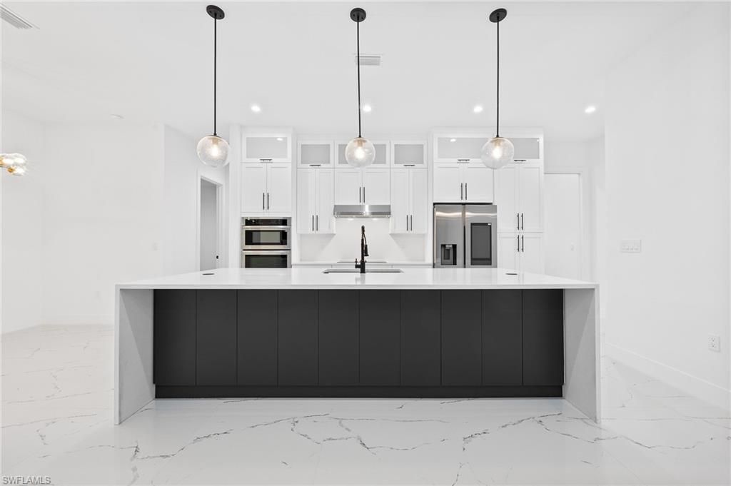 Image 13 of property listing at 108 NW 29th ST, Cape Coral, FL 33993