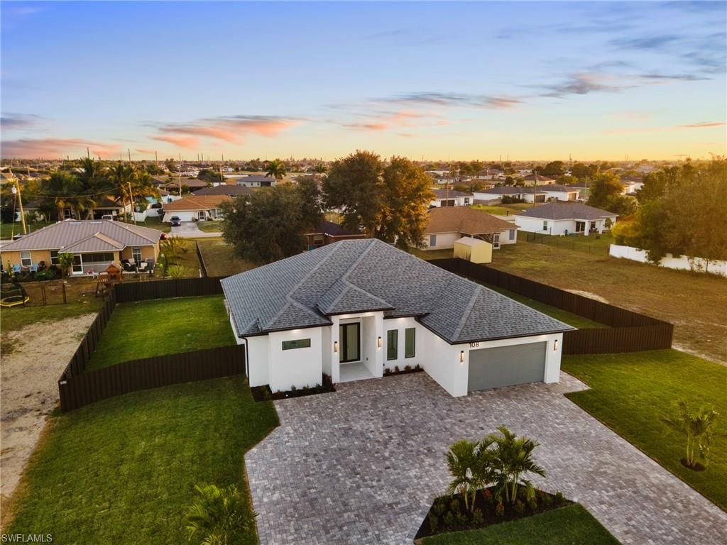 Image 4 of property listing at 108 NW 29th ST, Cape Coral, FL 33993