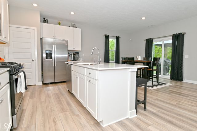 8051 Wagman Street, Indianapolis, IN 46113