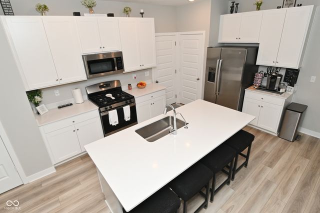 8051 Wagman Street, Indianapolis, IN 46113