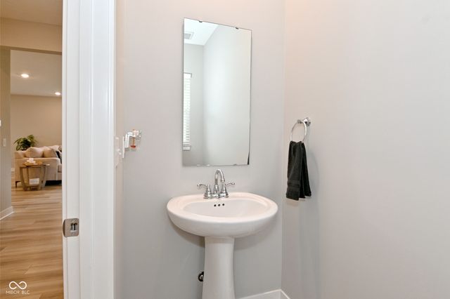 8051 Wagman Street, Indianapolis, IN 46113