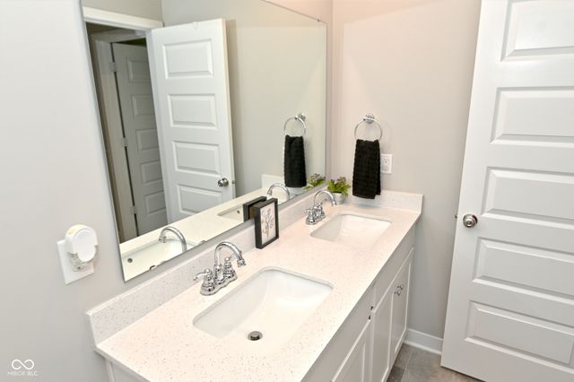 8051 Wagman Street, Indianapolis, IN 46113