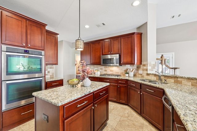 2304 Oak Springs CV, Round Rock, TX 78681