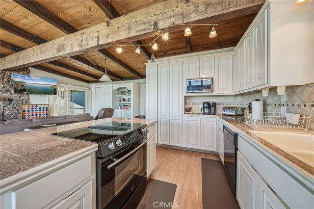 12250 Baylis Cove, Lower Lake, CA 95457