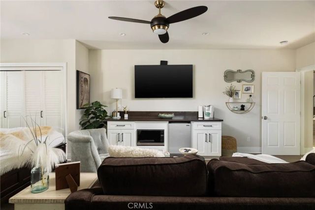 2121 Valhalla Drive, North Tustin, CA 92705