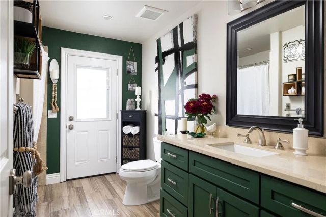 2121 Valhalla Drive, North Tustin, CA 92705