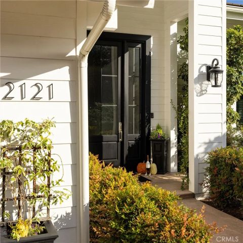 2121 Valhalla Drive, North Tustin, CA 92705