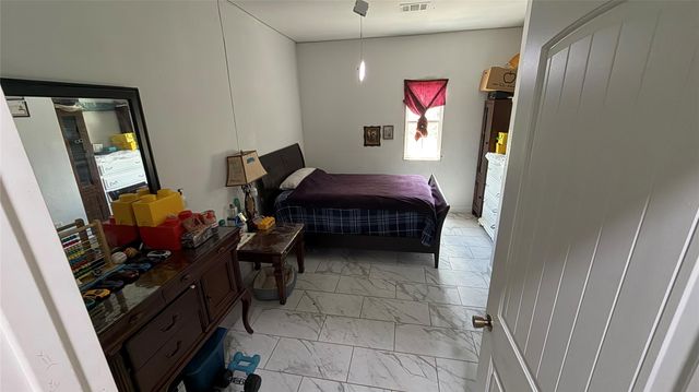 192 Road 51023, Cleveland, TX 77327