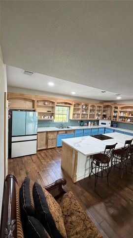 192 Road 51023, Cleveland, TX 77327