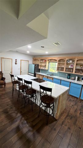 192 Road 51023, Cleveland, TX 77327