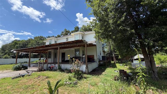 192 Road 51023, Cleveland, TX 77327