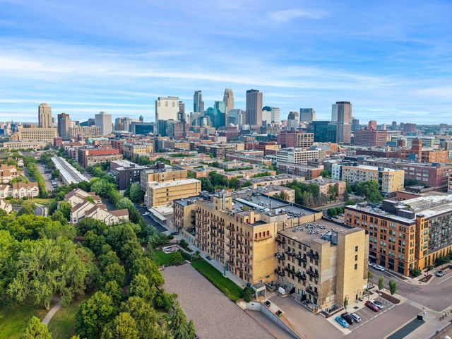 716 N 1st Street 534, Minneapolis, MN 55401