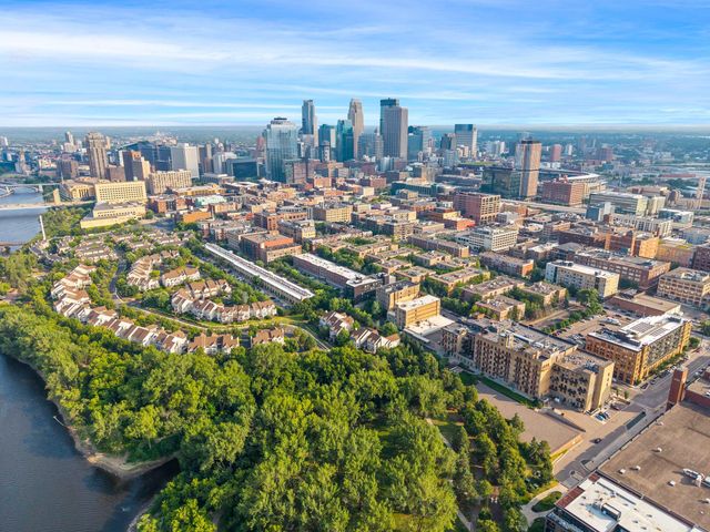 716 N 1st Street 534, Minneapolis, MN 55401