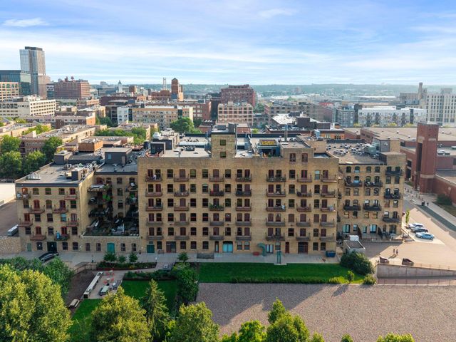716 N 1st Street 534, Minneapolis, MN 55401