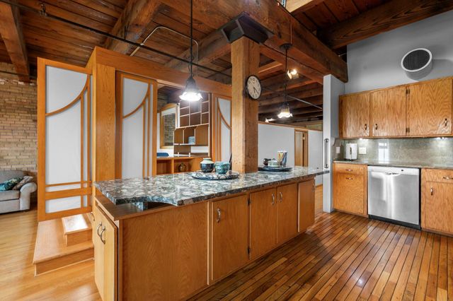 716 N 1st Street 534, Minneapolis, MN 55401