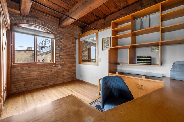 716 N 1st Street 534, Minneapolis, MN 55401