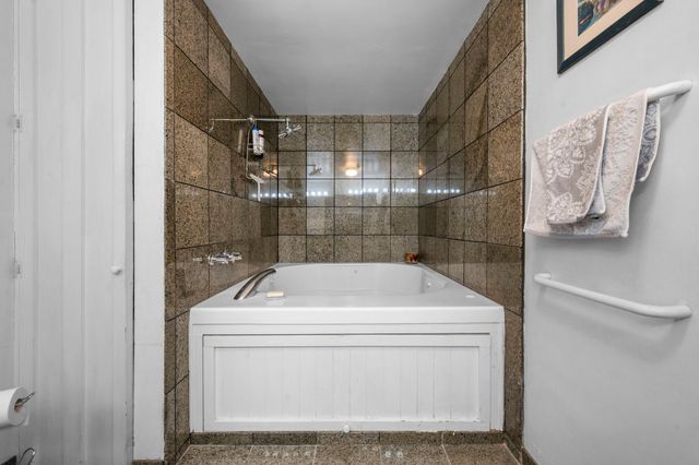 716 N 1st Street 534, Minneapolis, MN 55401