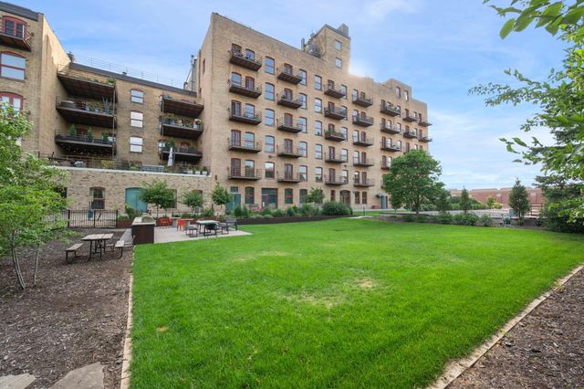 716 N 1st Street 534, Minneapolis, MN 55401