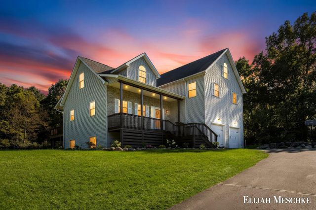 4176 Stony Avenue, Kalamazoo, MI 49004