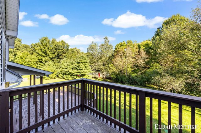 4176 Stony Avenue, Kalamazoo, MI 49004