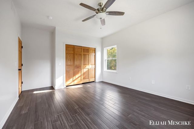 4176 Stony Avenue, Kalamazoo, MI 49004