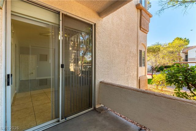 1830 North Buffalo Drive 1042, Las Vegas, NV 89128