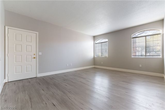 1830 North Buffalo Drive 1042, Las Vegas, NV 89128