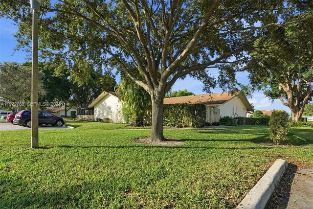 952 NW 29th Ave C, Delray Beach, FL 33445