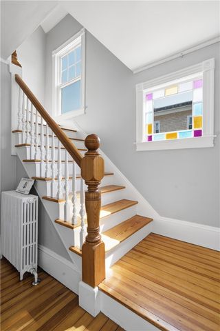 40 W Narragansett Avenue, Newport, RI 02840