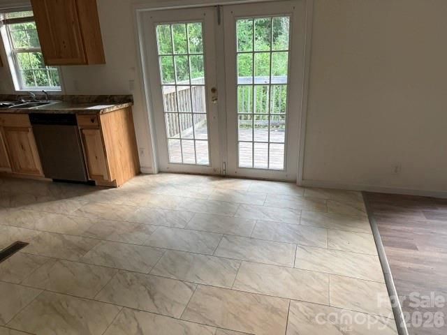 6254 E Meadow Trail, Connelly Springs, NC 28612