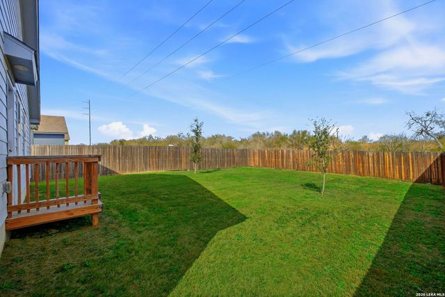 124 Wood Moss, Floresville, TX 78114