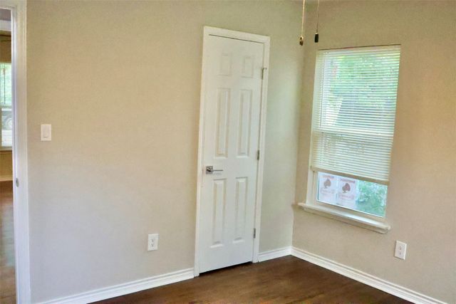 5036 Gilbert Drive, Fort Worth, TX 76116