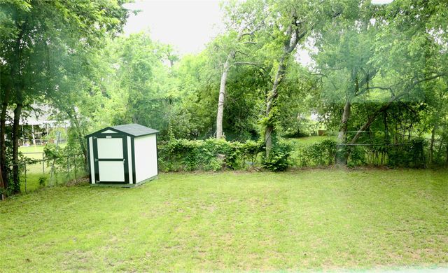 5036 Gilbert Drive, Fort Worth, TX 76116