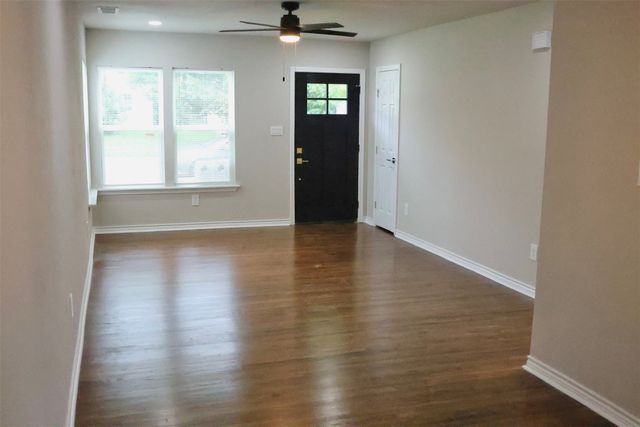 5036 Gilbert Drive, Fort Worth, TX 76116