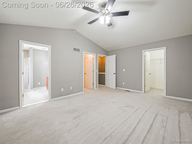 3231 Camden Drive, Troy, MI 48084