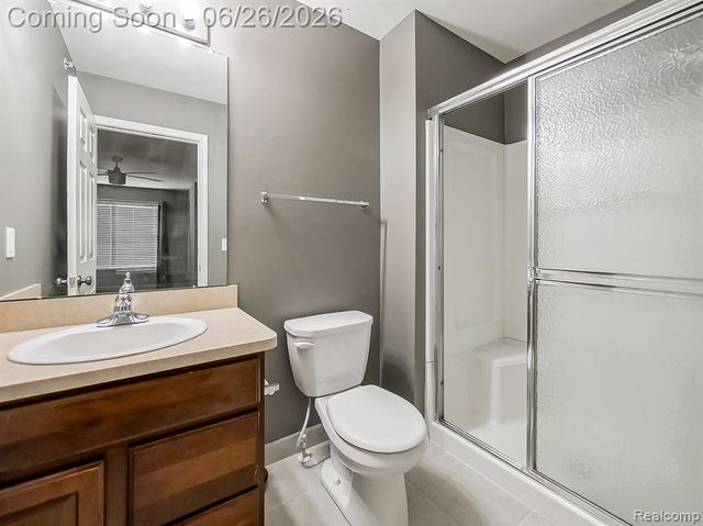 3231 Camden Drive, Troy, MI 48084